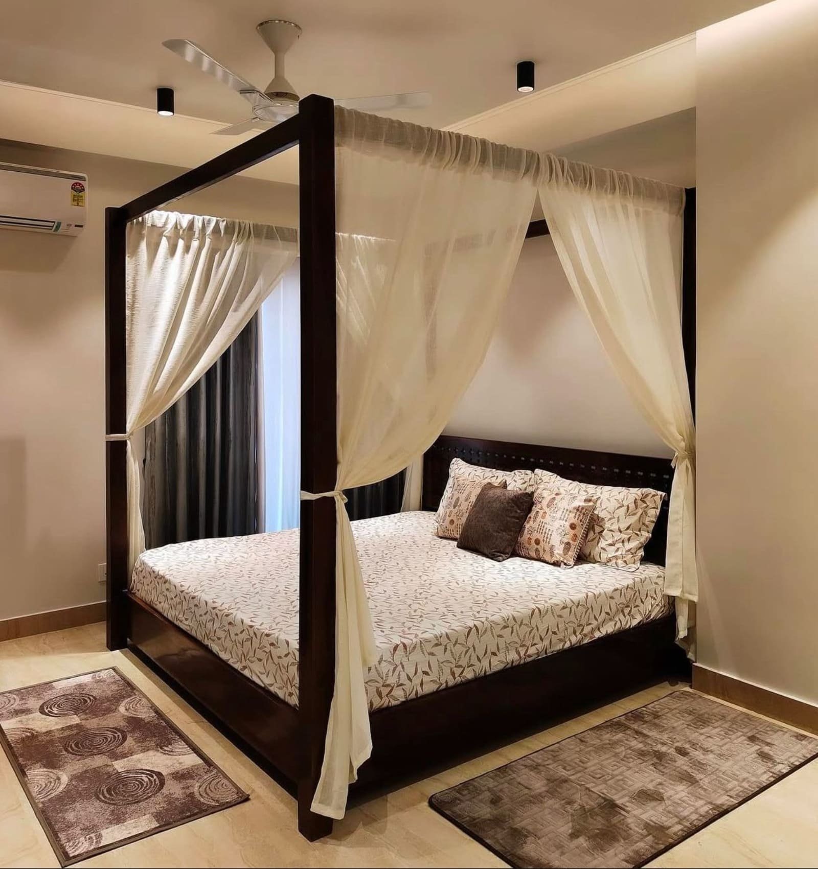 Experience Center Interior Designer