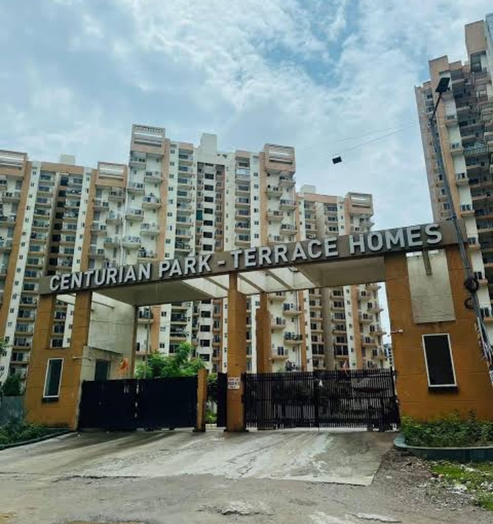 Experience Center Gate